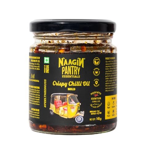 NAAGIN Indian Pantry Essentials - Crispy Chilli Oil | Made with real Guntur Chillies | Mildly Spicy - 2/10 heat level | Vegan | Dip, Cook, Marinate| No artificial colours & flavor | Perfect for Stir-Fries, Momos, Noodles, Pizzas and Salad | Proudly Made in India (140g)