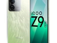 iQOO Z9 5G (Brushed Green, 8GB RAM, 256GB Storage) | Dimensity 7200 5G Processor | Sony IMX882 OIS Camera | 120Hz AMOLED with 1800 nits Local Peak Brightness | 44W Charger in The Box