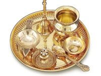 BENGALEN Brass Pooja Thali Set 6 Inch Puja Thali with Pital Plate Kalash Spoon Chandan Wati Dhup Dan Diya Ghanti Arti Thali for Diwali Home Office Mandir Wedding Return Gift Items