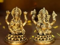 Ekhasa 100% Pure Brass Ganesh Lakshmi Idol | Pital Ganesha and Laxmi Murti for Pooja Room, Home Decor, Office Desk and Car Dashboard | Vinayagar Laxmi Statue for Diwali Puja (Combo Set)