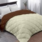 AYKA Reversible Comforter 220 GSM Microfiber Reversible AC Comforter/Blanket for Winter/Quilt/Duvets for Queen Size Single Bed Comforter (60 * 90, Brown & Cream)