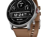 boAt Lunar Discovery w/ 1.39" (3.5 cm) HD Display, Turn-by-Turn Navigation, DIY Watch Face Studio, Bluetooth Calling, Emergency SOS, QR Tray, Smart Watch for Men & Women(Brown)
