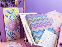 DOODLE Desk Mate Gift Set | 6-in-1 (13 Components) | Hard Bound Notebook, Pen, Notepad, Notecards & Motivational Quote Cards | Perfect Diwali Gift for Colleagues, Students & Loved Ones