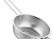 Long Handle Bowl Colander Beans Grains Washing Filter Basket Metal Fine Mesh Strainer Sieve Deep Fry Basket Kitchen Wire Skimmer for Frying Food Micro-Perforated Colander