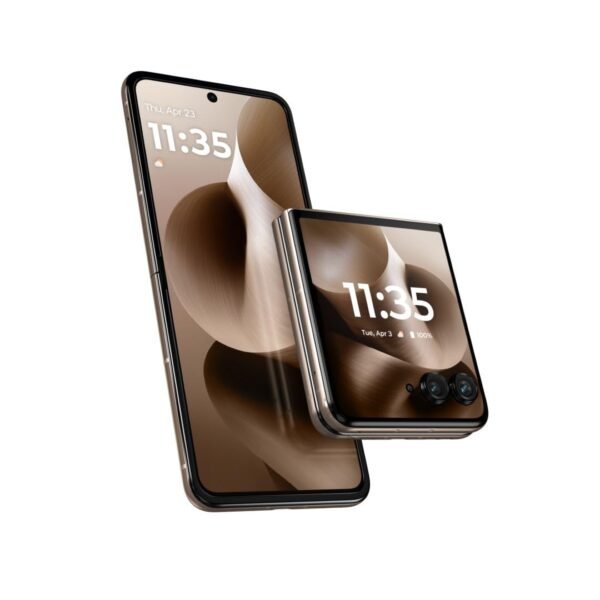 Motorola Razr 60 Ultra (Pantone Mountain Trail, 16 GB RAM, 512 GB Storage) | Moto AI | Snapdragon® 8 Elite Mobile Platform | 6.9 AMOLED 165Hz Display | 50 MP + 50 MP + 50MP Triple Camera, Gold