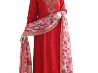 KLOSIA Women Embroidery Kurta and Pant Set with Dupataa