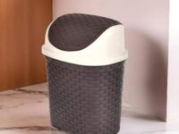Kuber Industries Plastic Dustbin, Garbage Bin, Trash Can, Waste Bin With Swing Lid 7 Litre (Brown)-47KM0705