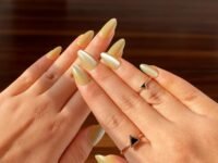 Olive Green Glossy Almond Nail Extensions – 24pcs Press On Nails with Gel Glue Tabs | Stylish False Nails for Women – Reusable Artificial Manicure