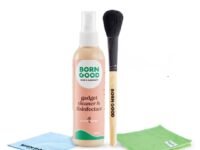 Born Good 4-in-1 Plant-Based Electronics & Gadget Disinfectant Cleaner Kit - Non-Toxic Formula for Laptop, Smartphone, Monitor, Tablet, Camera, TVs - 2 Microfiber Cloths & Soft Brush (100ml)