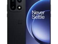 OnePlus 15 | 12GB+256GB | Infinite Black | India's First Snapdragon® 8 Elite Gen 5 | 7300mAh Battery | Personalised AI | Game-Changing 165Hz Display | Triple 50MP Camera with 4K 120fps Dolby Vision