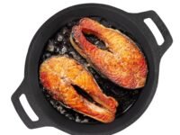 The Indus Valley Preseasoned Cast Iron Fish Fry Pan With Double Handle | Large 25Cm/ 9.8Inch, 2Kg | Induction Friendly | Nonstick Fish Fry Pan, 100% Pure & Toxin Free, No Chemical Coating, Black