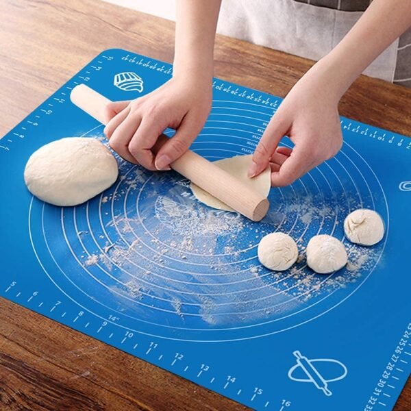 Baking Silicon Mat for Pastry Rolling with Measurements Non-Stick Fondant Mat Liner Heat Resistance Table Placemat Pastry Board Reusable BPA Free (50 * 40 cm) Random Color