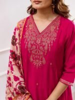 KLOSIA Women Embroidery Straight Kurta and Pant Set with Dupataa