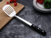 Mockery Stainless Steel Slotted Turner Comfortable Plastic Grip Handle Cooking Flipping Turning Frying and Grilling Refined Strainer for Kitchen Baking Dining Bar, 14 Inch