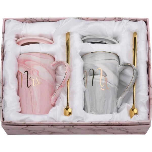 NYRWANA Coffee Mug, Wedding Present for Couples, Marriage Presents for Wedding, Couple Present, Mr & Mrs Set of 2 Coffee Mugs, Lids, Golden Spoon & Beautiful Gift Box (380ml-Ceramic)