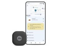 JioTag Go |India's First Android Tag | Google Find My Device Item Finder| Worldwide Tracking for Keys, Wallets, Luggage, Gadgets and More|1+1 Year Battery|No SIM Needed|BT 5.3|for Android Only