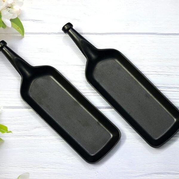 Melamine Trays and Platters Sets for Serving Snacks and Desserts for for Home, Hotel & Restaurant Kitchen- Black Pack of 2