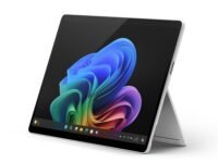 Microsoft Surface Pro 11 - Windows 11 Home - Copilot+ PC - 13" LCD Pixelsense Touchscreen - Snapdragon X Plus (10 Core) - 16GB Ram - 256GB SSD - Platinum. with Microsoft 365 for 6 Months