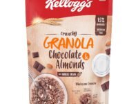 Kellogg's Crunchy Granola Chocolate & Almond |Muesli |Power Breakfast | 450g