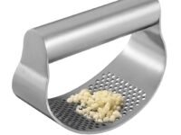 Baskety Garlic Press Stainless Steel Easy Squeeze Curved Garlic Mincer Press Rocker