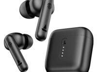 boAt Airdopes 141/8, Low Latency, ENx Tech, 42HRS Battery, Fast Charge, Stream Ad Free Music via App Support, Bluetooth Earbuds, TWS Ear Buds Wireless Earphones with mic (Bold Black)
