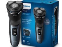 Philips World's No.1 Electric Shaver for Man|5D SkinProtect Flex Heads|Trimmer Pop-out|27 Self-Sharpening ComfortCut Blades |5 min charge|100% Waterproof|50 Mins Runtime|2yr warranty|S3144/03