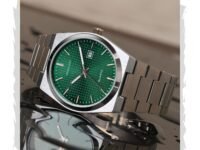 SWADESI STUFF Stainless Steel Date Display Mens Wrist Analogue Watch, Dial-Color:Multicolour, Band Color:Silver